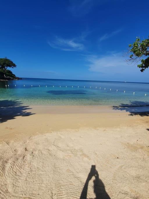 Townhouse By The Bay, Little Bay Country Club ,Negril Villa Orange Bay Bagian luar foto