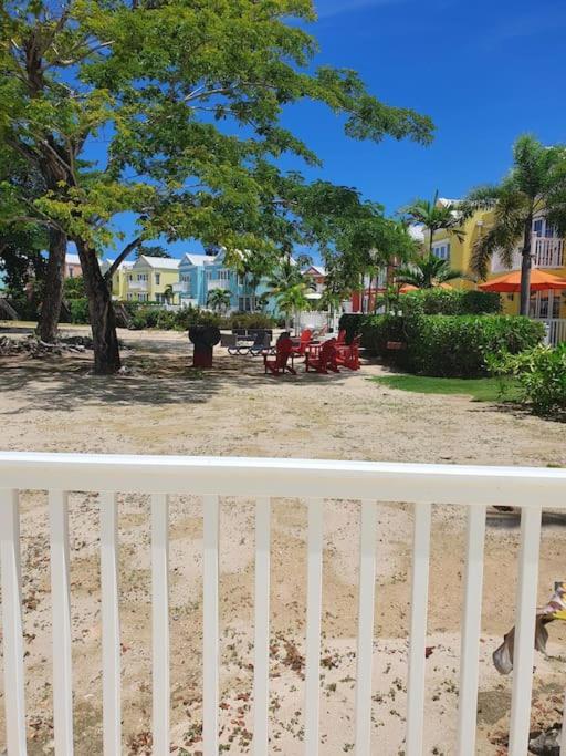Townhouse By The Bay, Little Bay Country Club ,Negril Villa Orange Bay Bagian luar foto