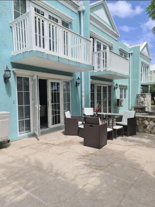 Townhouse By The Bay, Little Bay Country Club ,Negril Villa Orange Bay Bagian luar foto